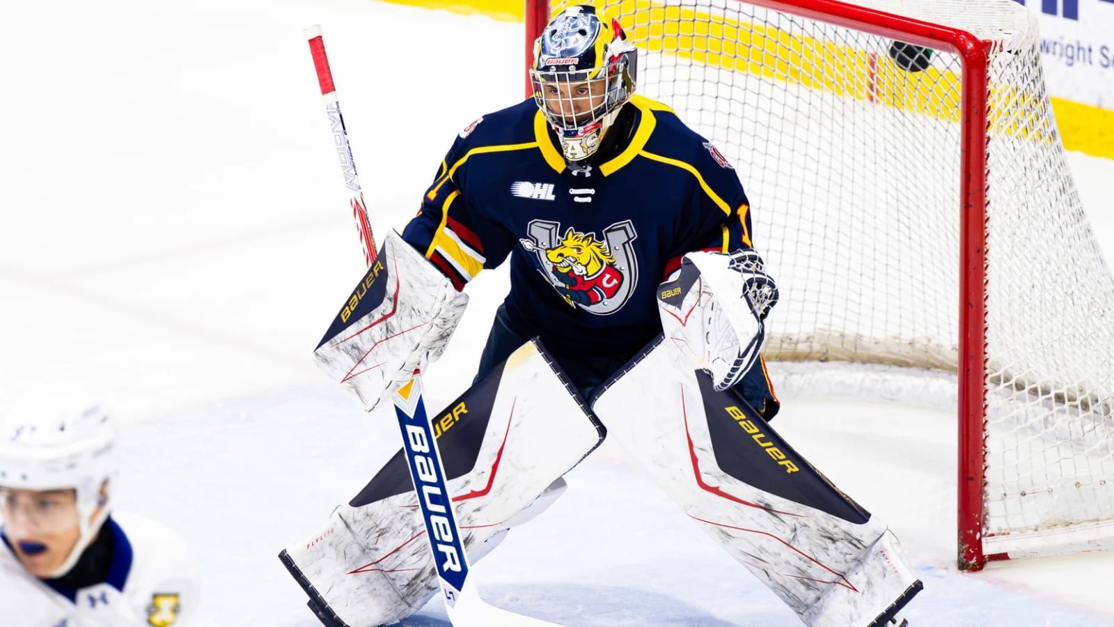 Arvin Jaswal set in the crease for the Barrie Colts